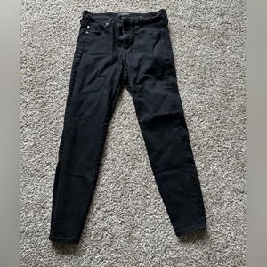Liverpool Los Angeles black jeans size 10/30. Has a little stretch.
